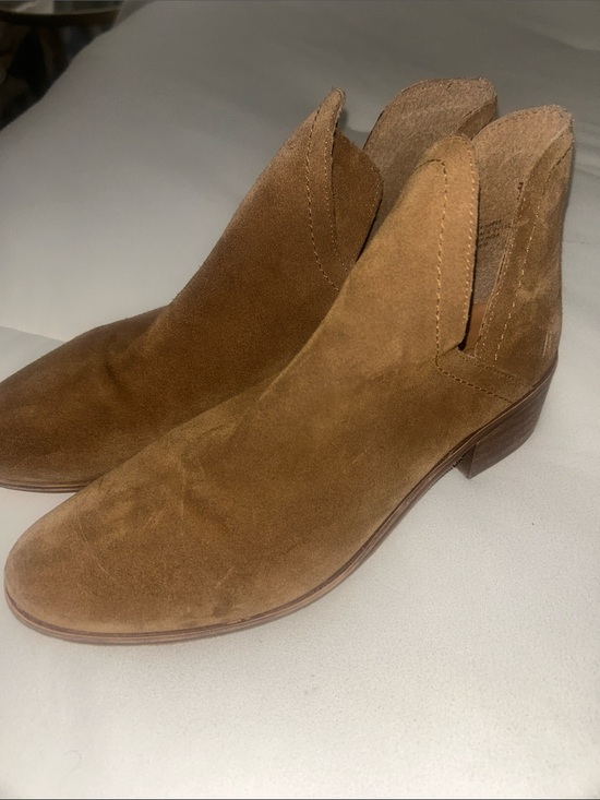Coconuts by Matisse Shoes - Coconuts by Matisse Tan Suede Ankle Booties